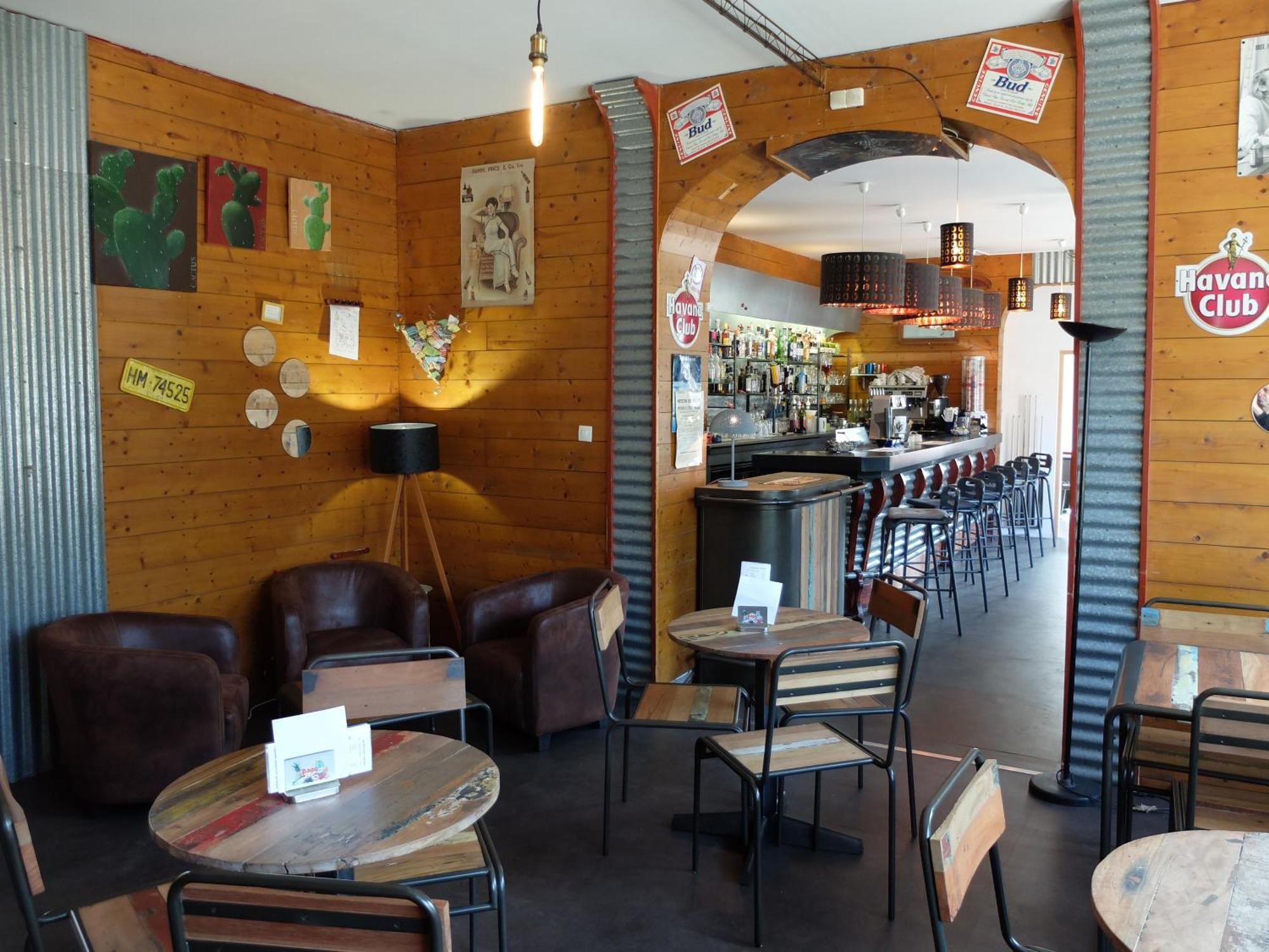 Hotel Les Pins แซ็ง-โทรจง-เลส์-แบ็งส์ ภายนอก รูปภาพ